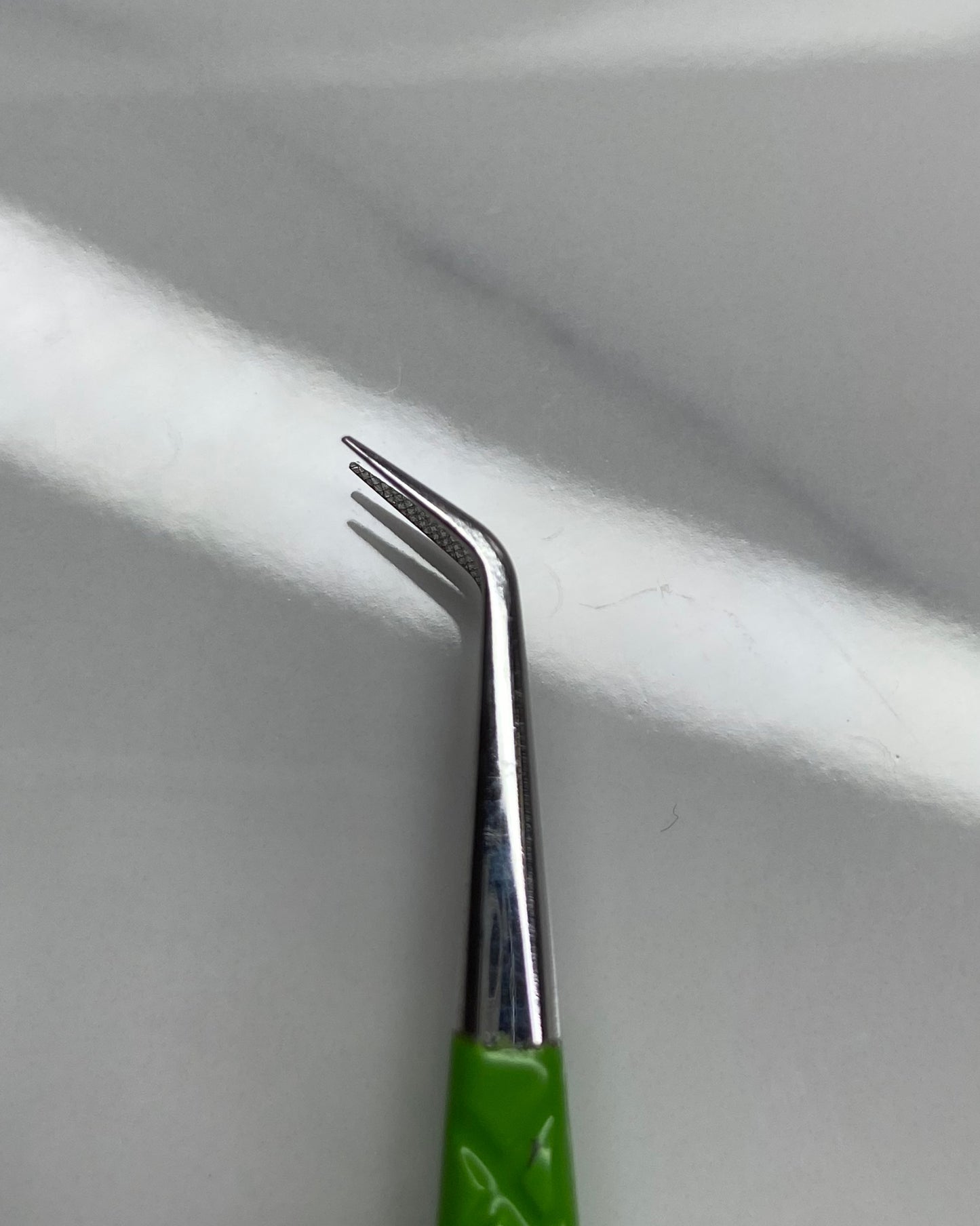OG Buttercup (FIBER GRIP) Isolation Tweezer